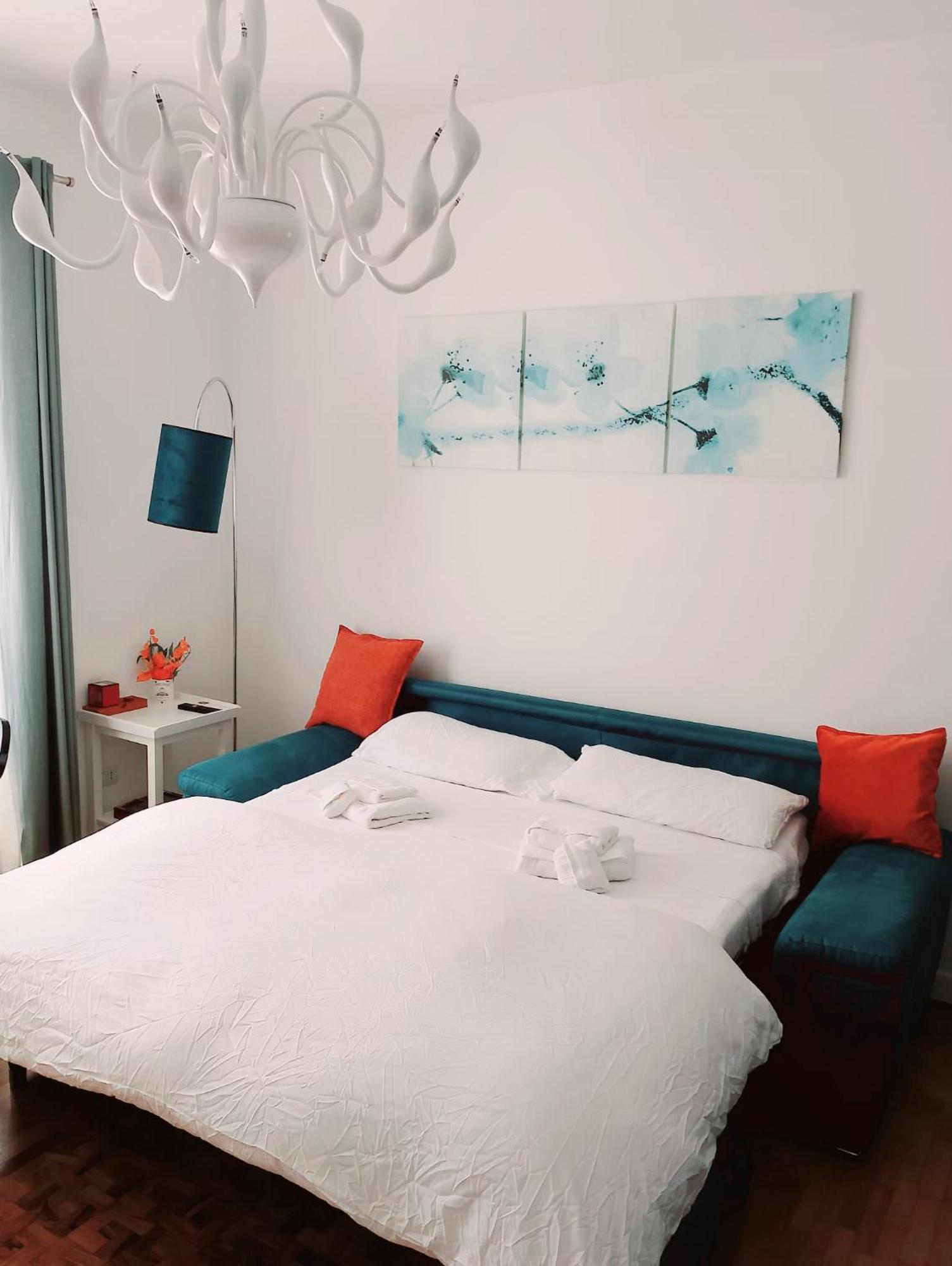 Lemon Sunshine Apartment 치암피노 외부 사진